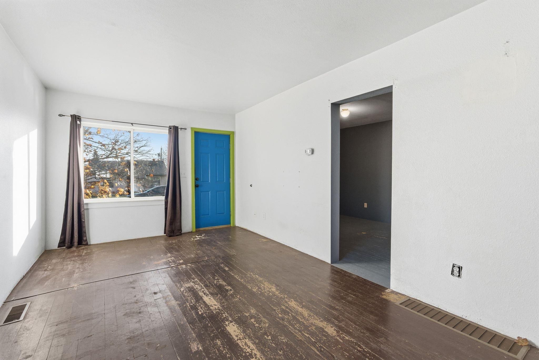 1313 East Walton Avenue Spokane, WA 99207 - Photo 7 of 32