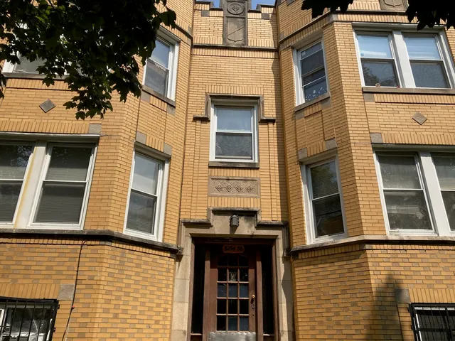 $1,250,000 | 5254-56 West Wolfram Street, Chicago, IL 60641