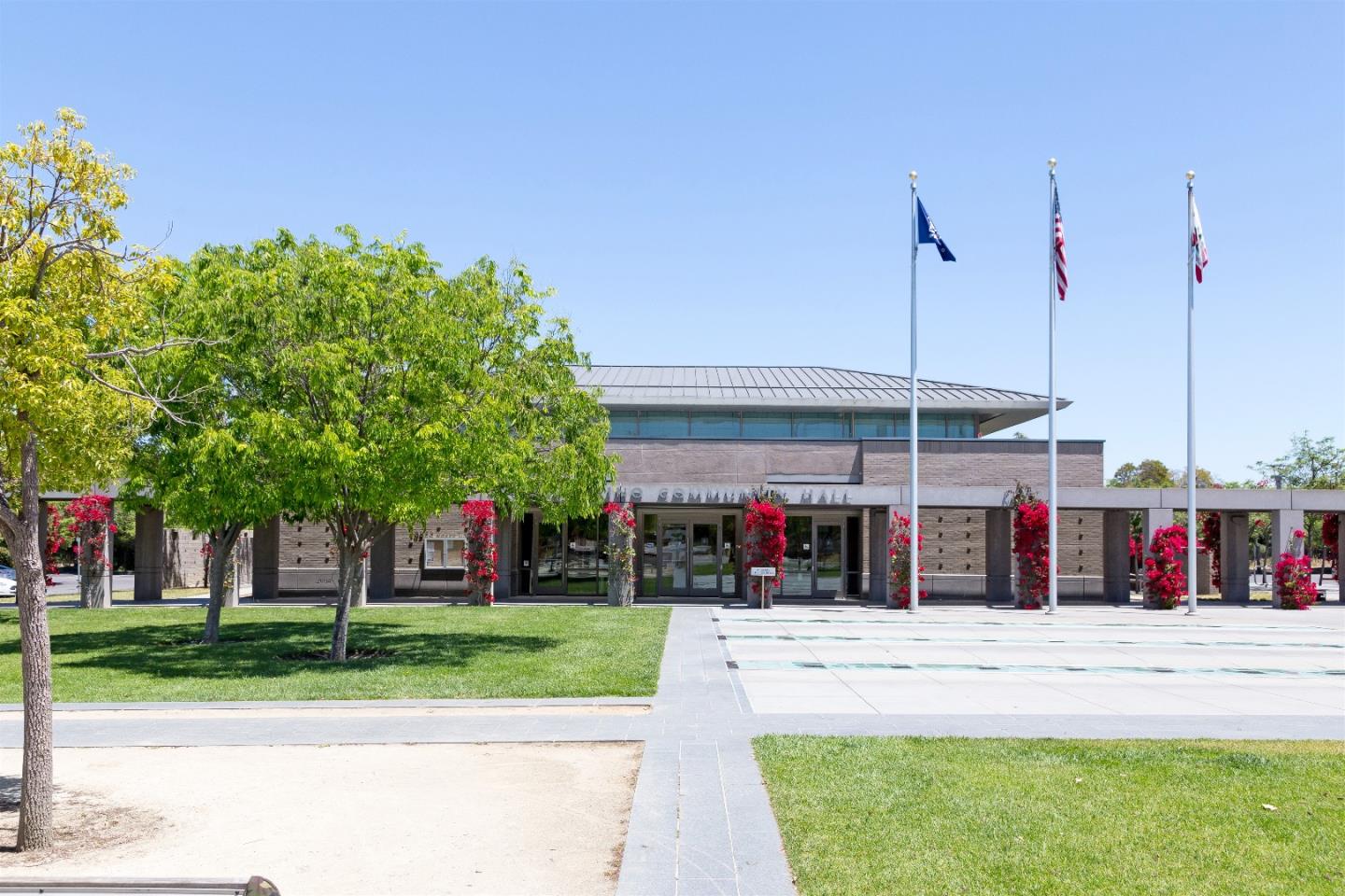 1030 West Riverside Way San Jose, CA 95129 - Photo 17 of 23 Gallery Image 17