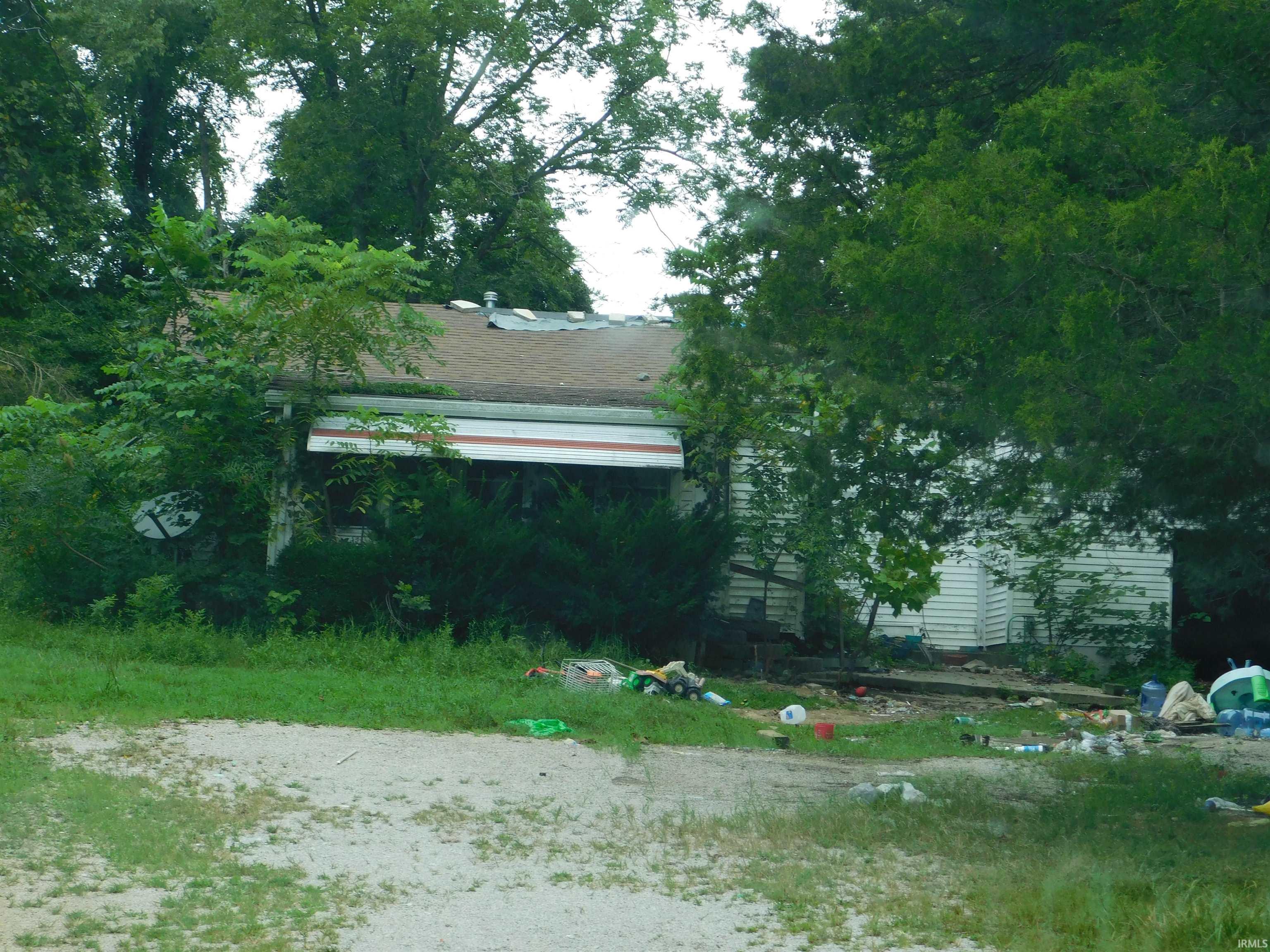 1541 South Leatherwood Road Bedford, IN 47421 - Photo 1 of 4