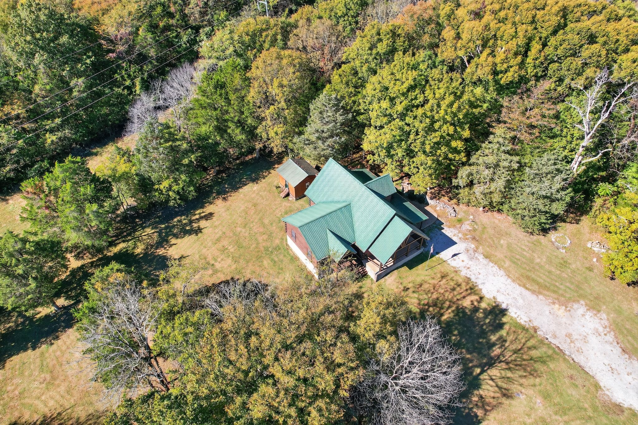 1794 Roberts Road Watertown, TN 37184 - Photo 10 of 38 a backyard of a house with lots of green space