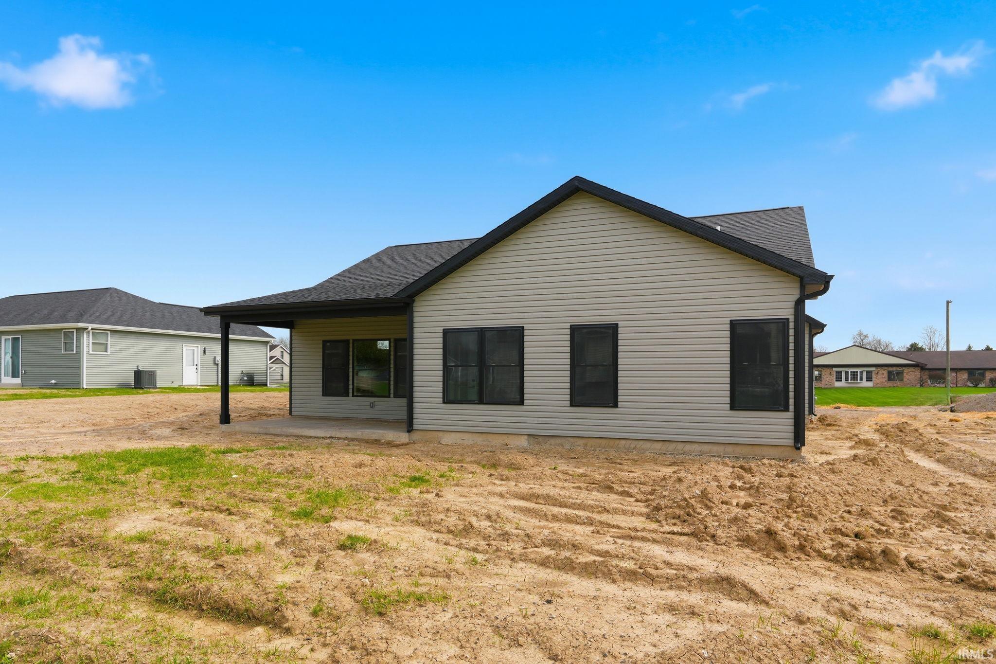 525 West Liberty Street Butler, IN 46721 - Photo 4 of 36