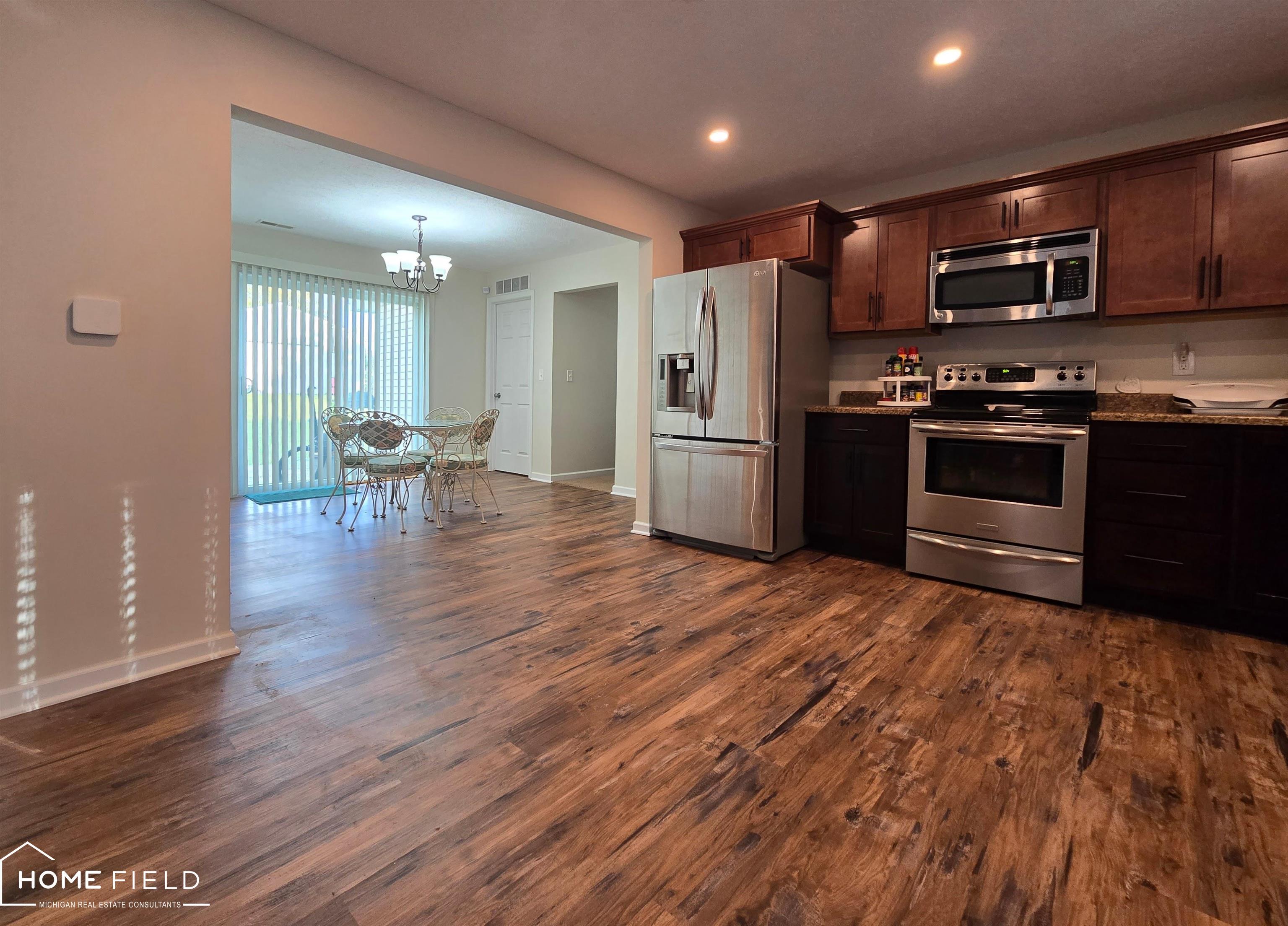 2231 Vandekarr Road Owosso, MI 48867 - Photo 9 of 24 Kitchen