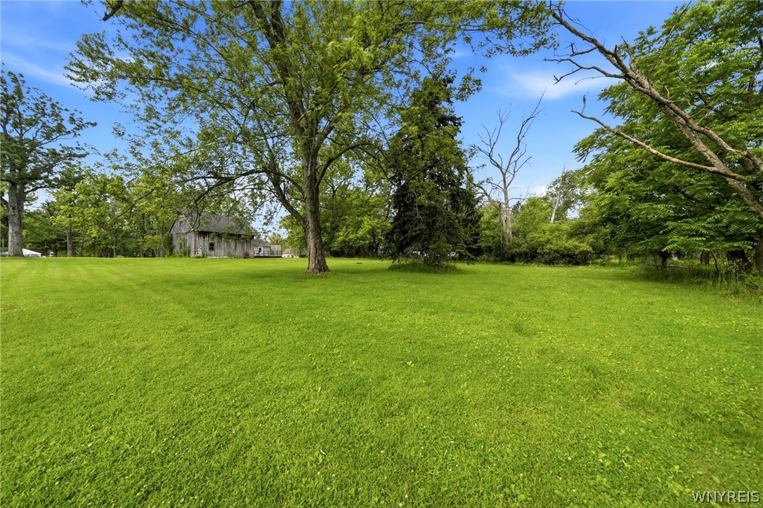 280 Bullis Road West Seneca, NY 14224 - Photo 40 of 43