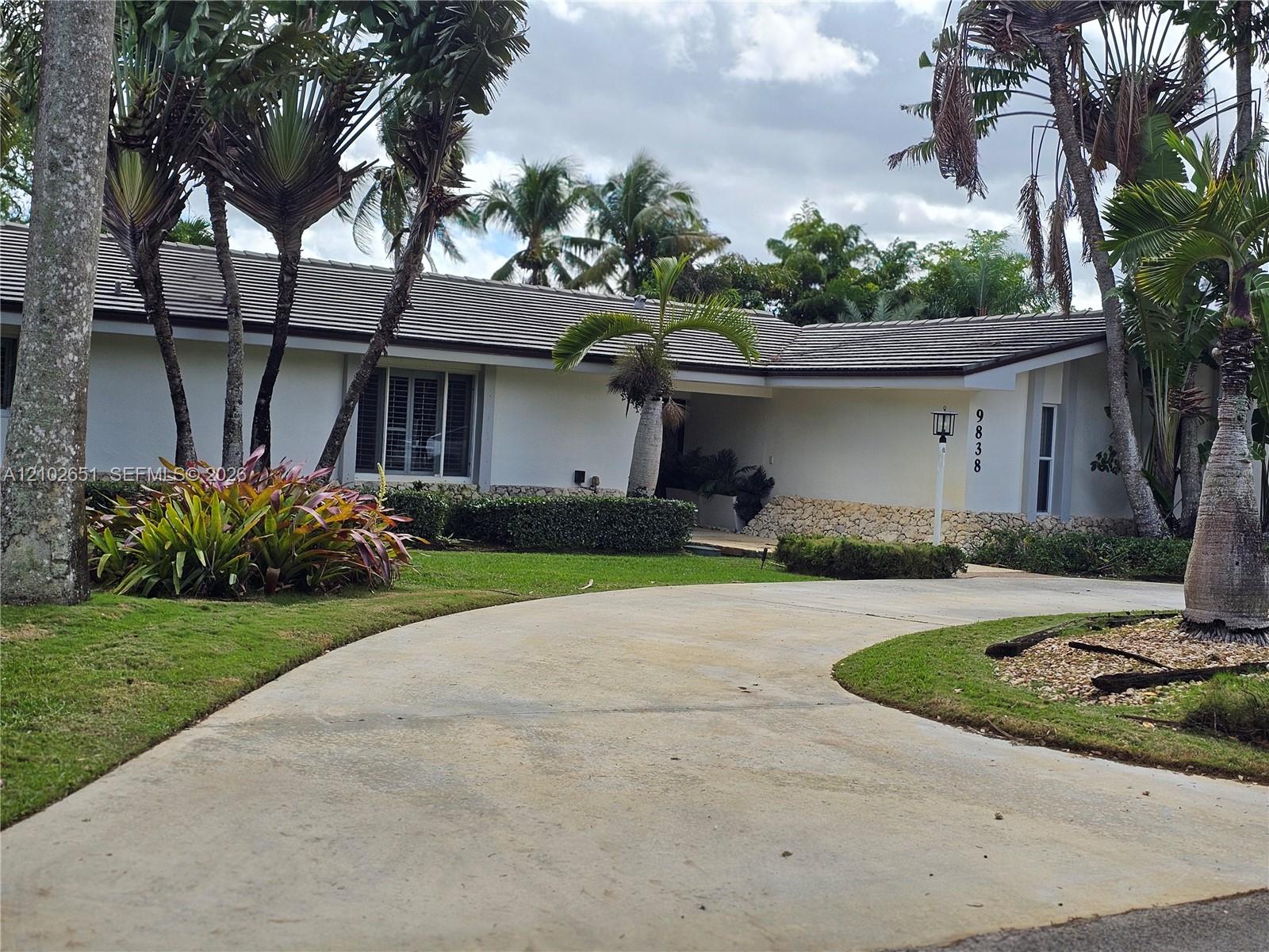 9838 Southwest 94th Terrace Miami, FL 33176 - Photo 7 of 59 Gallery Image 7