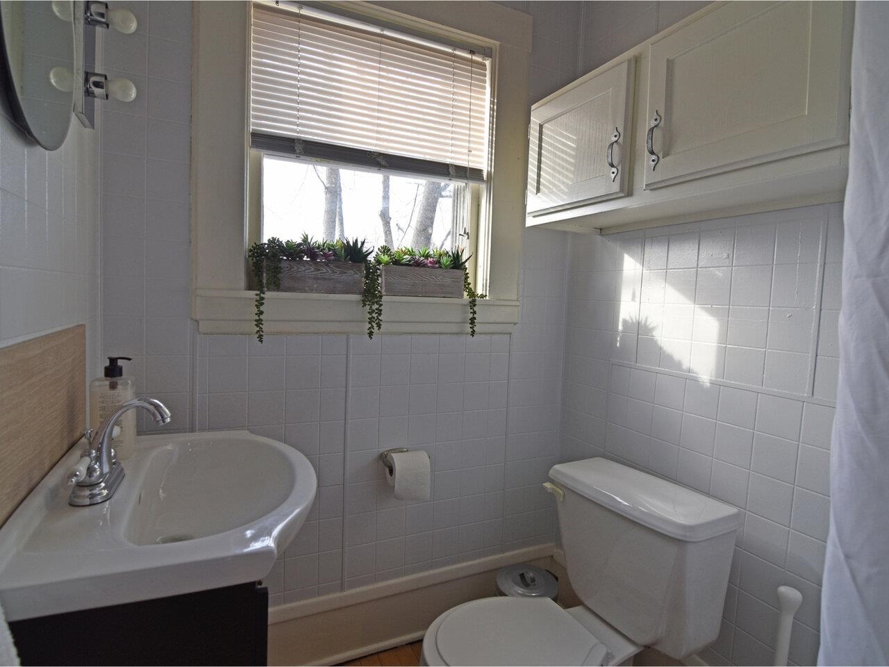 84 Howard Street Burlington, VT 05401 - Photo 38 of 48