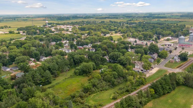 $184,999 | 1239 Newton Street, Baldwin, WI 54002