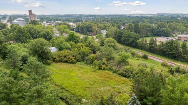 $184,999 | 1239 Newton Street, Baldwin, WI 54002