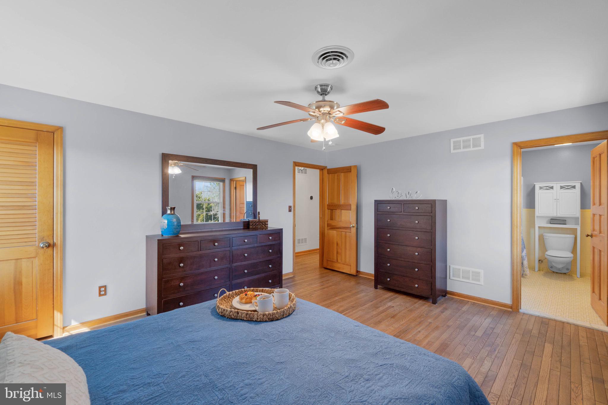 4180 Poole Road Finksburg, MD 21048 - Photo 20 of 65 Walk in closet