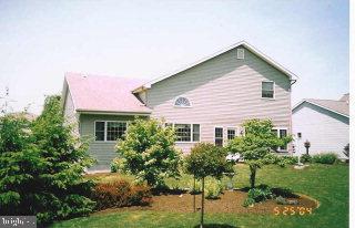 717 Brookside Lane Lebanon, PA 17042 - Photo 2 of 9