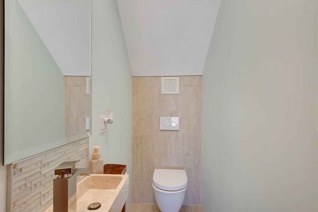 36 Grand Street Canton, MA 02021 - Photo 13 of 20 Gallery Image 13