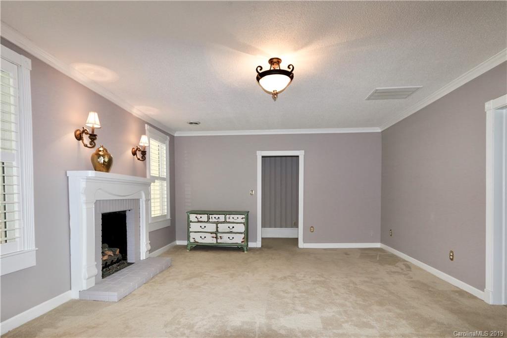 133 Green Valley Road Elkin, NC 28621 - Photo 11 of 31 Gallery Image 11