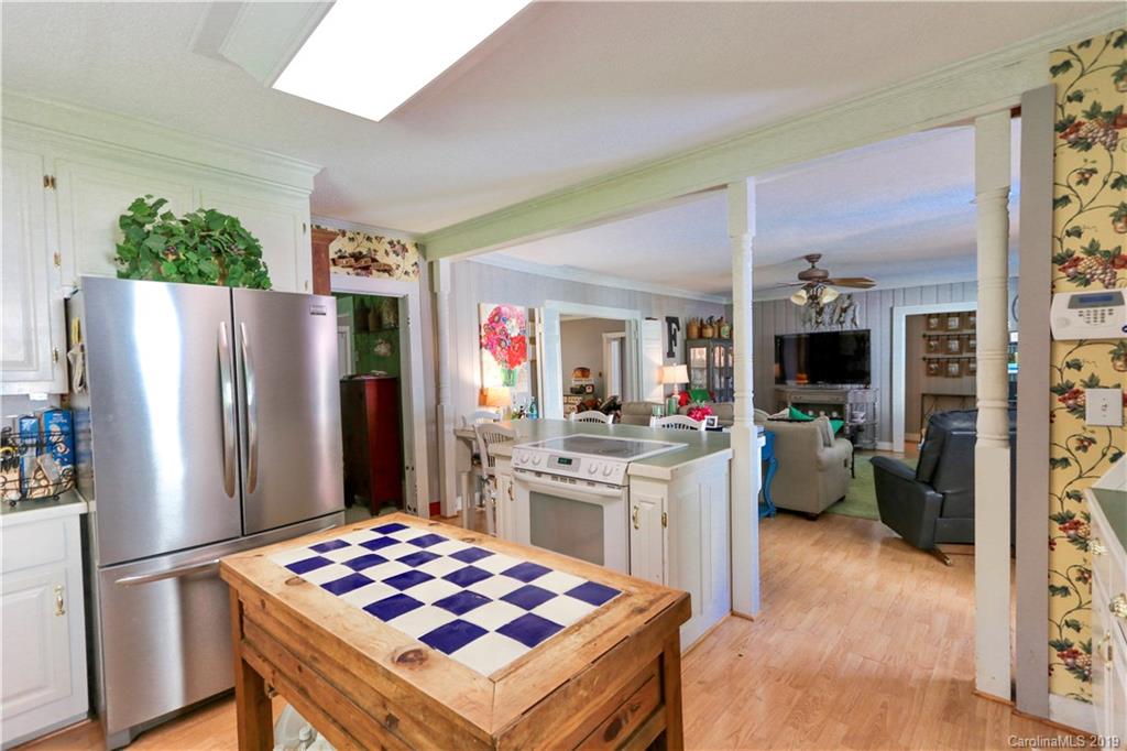 133 Green Valley Road Elkin, NC 28621 - Photo 13 of 31 Gallery Image 13