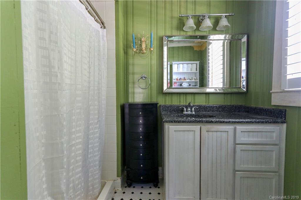 133 Green Valley Road Elkin, NC 28621 - Photo 30 of 31 Gallery Image 30