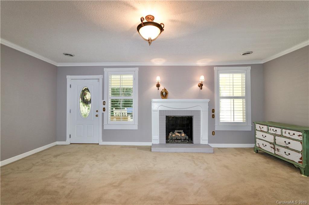 133 Green Valley Road Elkin, NC 28621 - Photo 10 of 31 Gallery Image 10