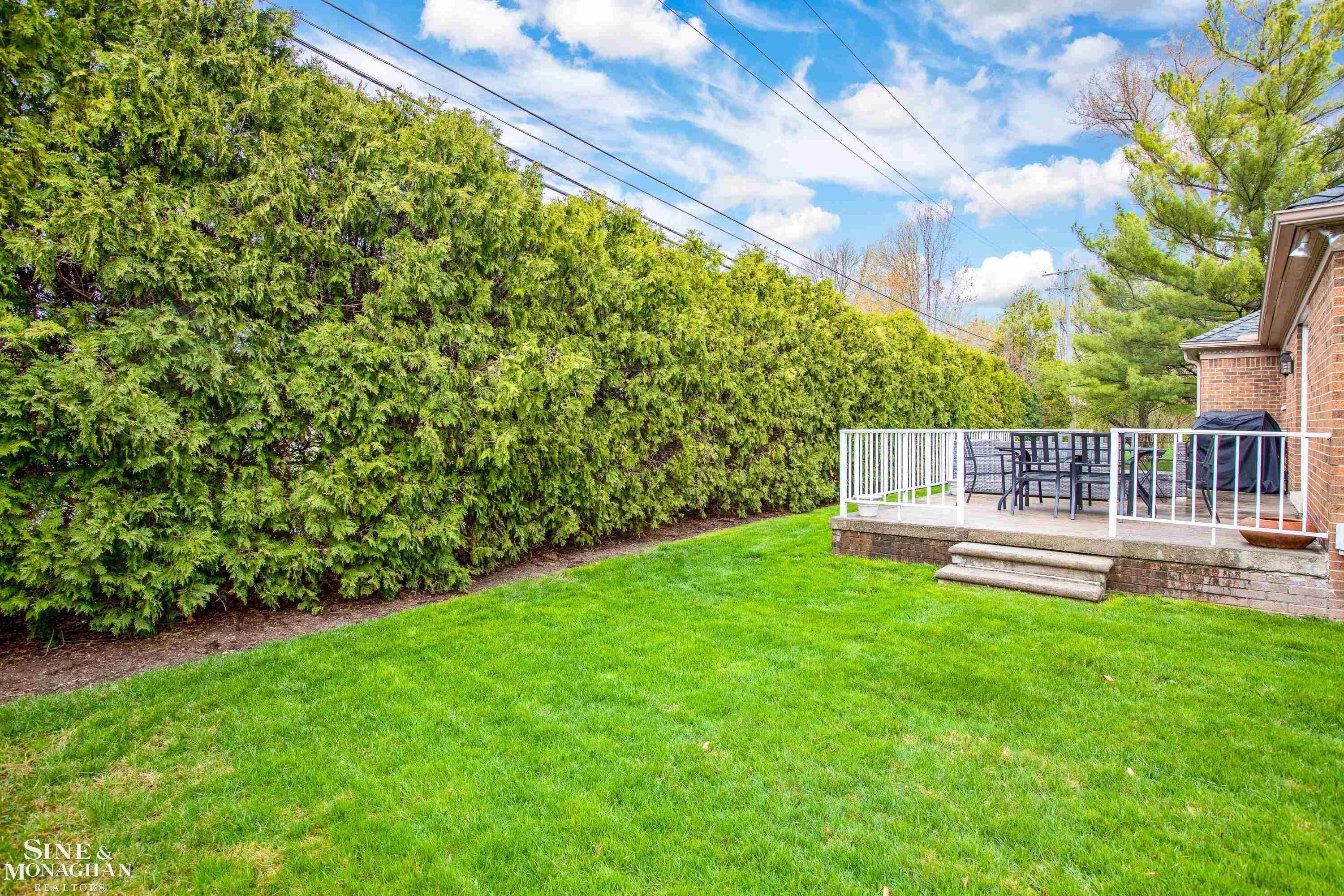 757 Ballantyne Road Grosse Pointe, MI 48236 - Photo 44 of 54 50106957-43.JPG