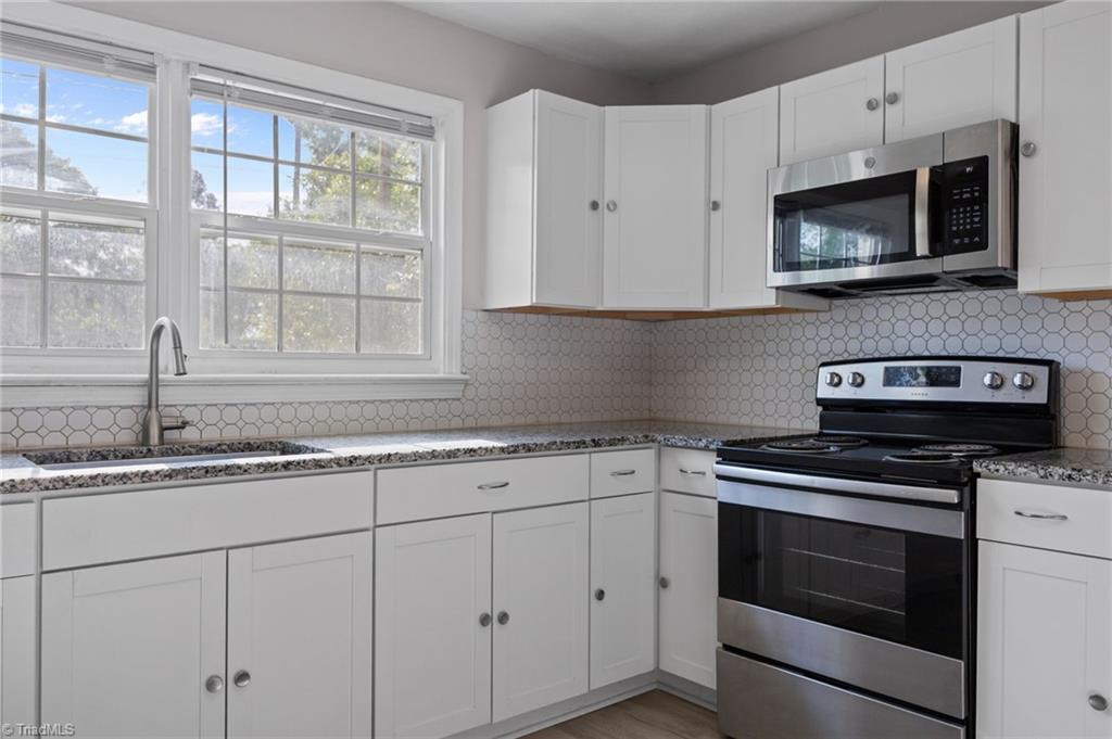 1505 Cook Street High Point, NC 27262 - Photo 13 of 28