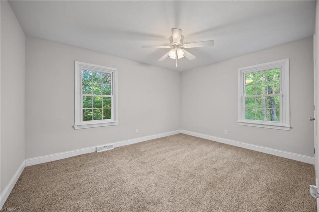 1505 Cook Street High Point, NC 27262 - Photo 21 of 28