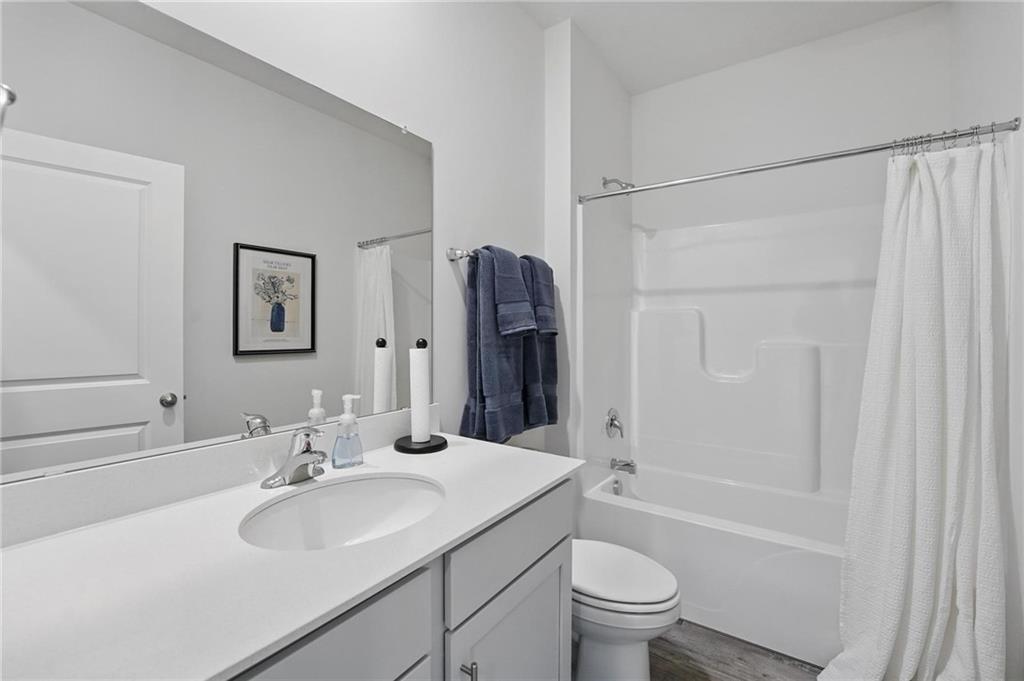 20113 Cornice St Spring Hill Spring Hill, KS 66083 - Photo 4 of 35