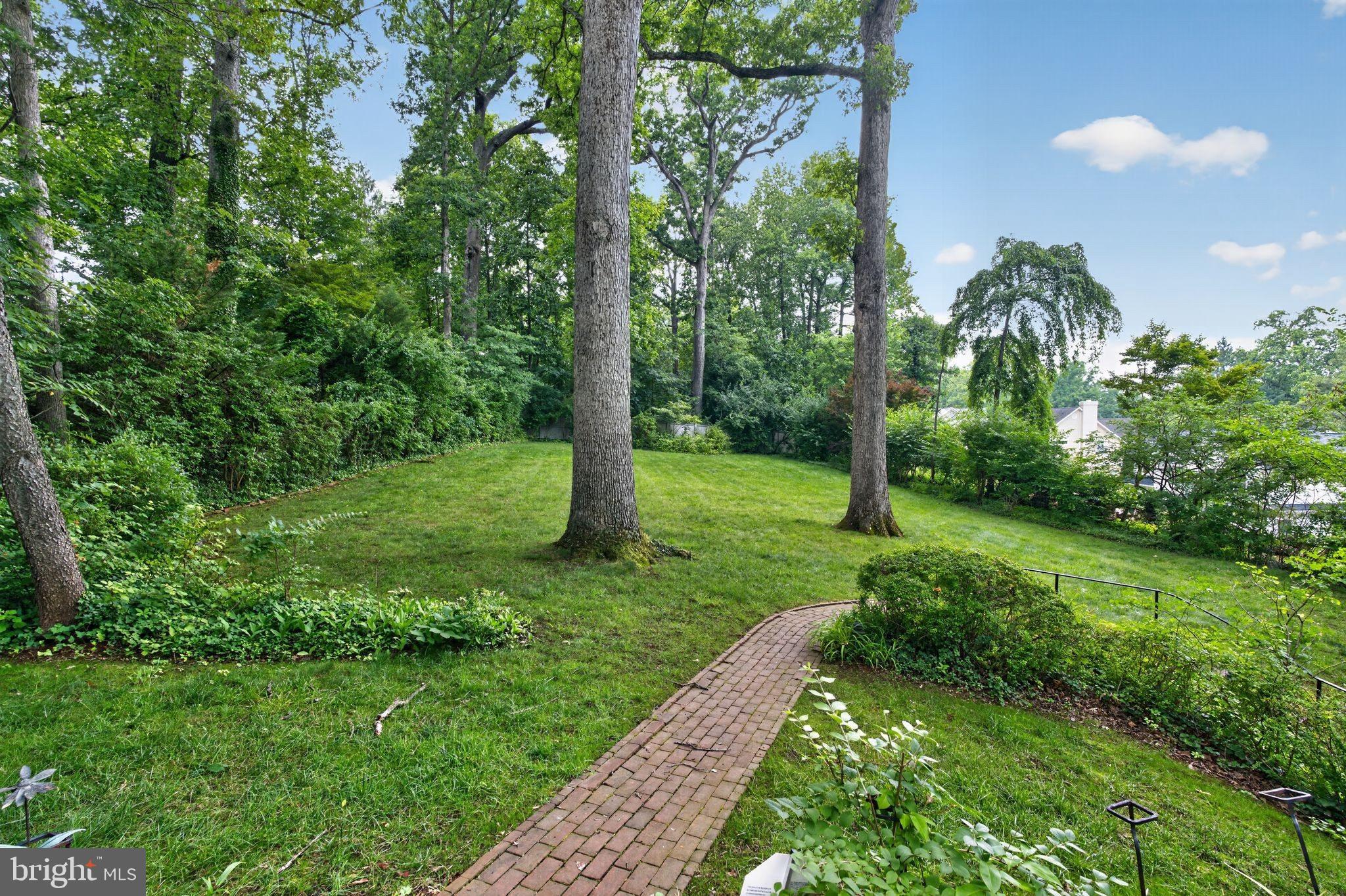 8112 Rayburn Road Bethesda, MD 20817 - Photo 47 of 52