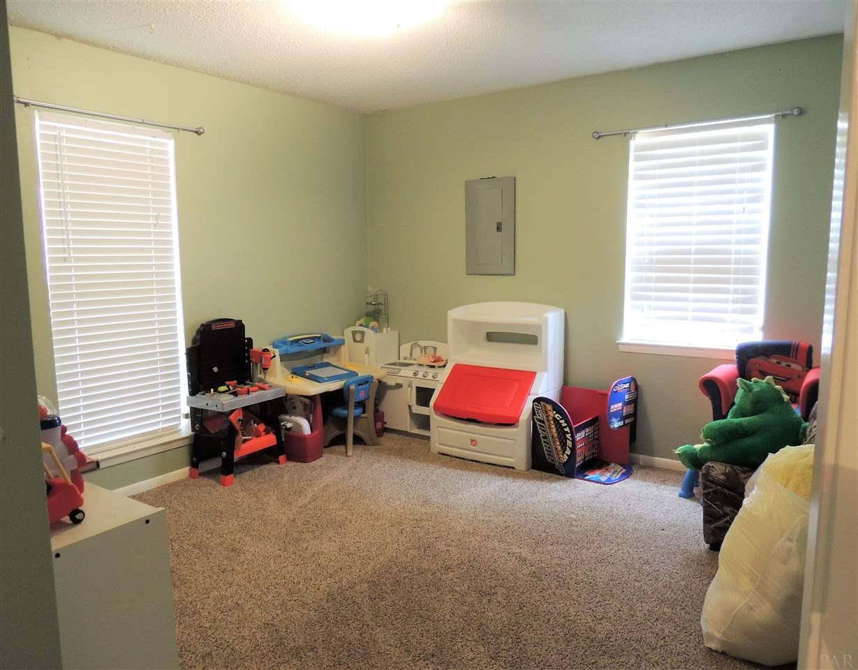 7375 Frank Reeder Road Pensacola, FL 32526 - Photo 18 of 35 Gallery Image 18