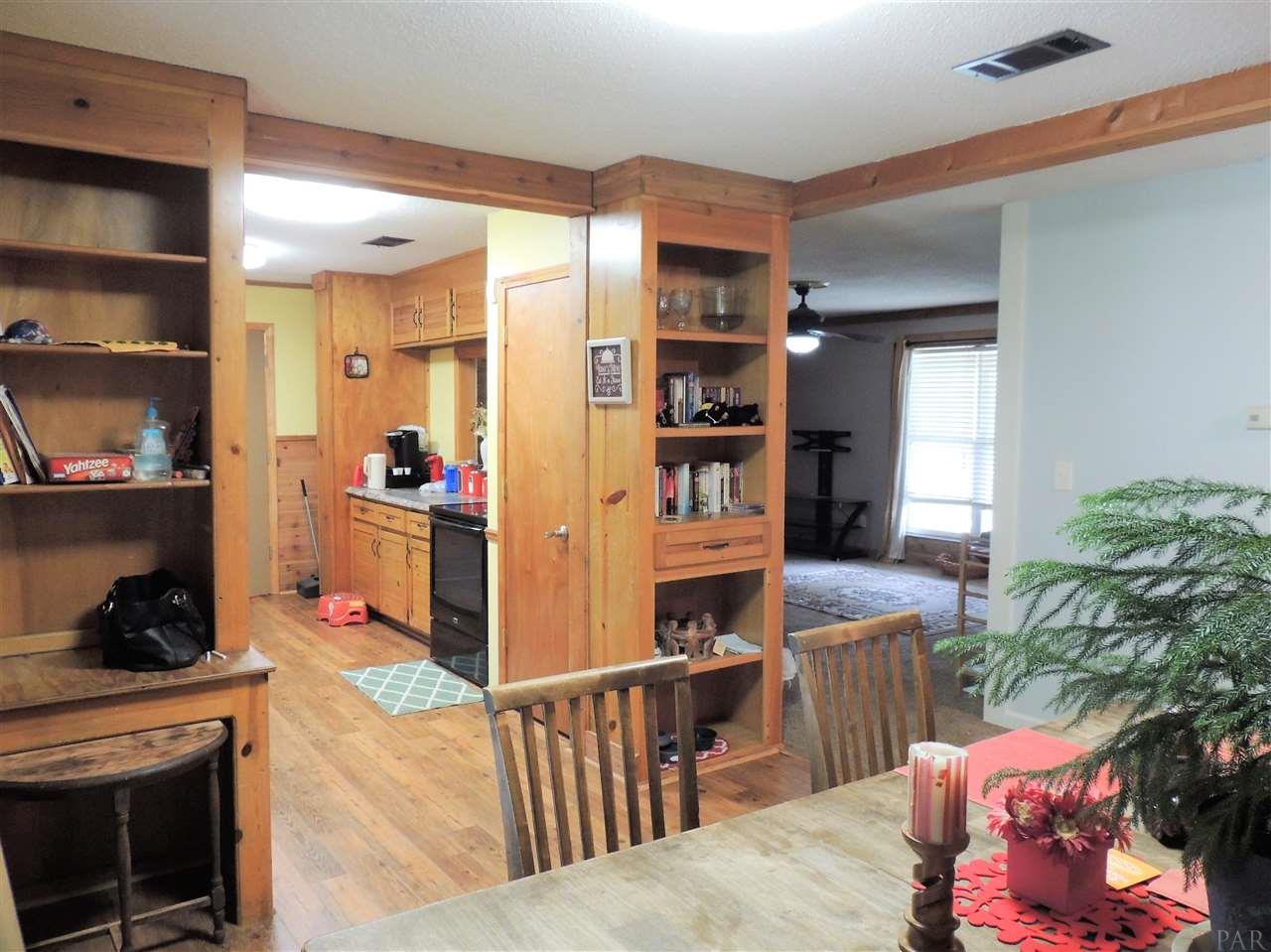 7375 Frank Reeder Road Pensacola, FL 32526 - Photo 8 of 35 Gallery Image 8