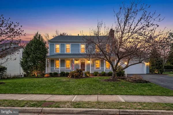 $1,039,000 | 8942 Kenilworth Drive, Burke, VA 22015