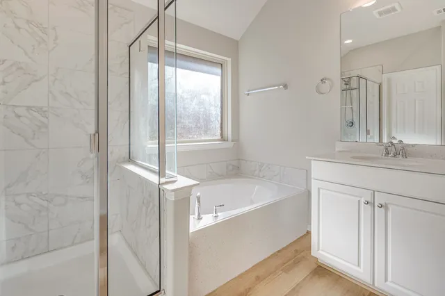 $369,000 | 2926 Grand Hawthorne Road, Conroe, TX 77385