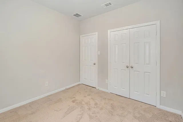 $369,000 | 2926 Grand Hawthorne Road, Conroe, TX 77385