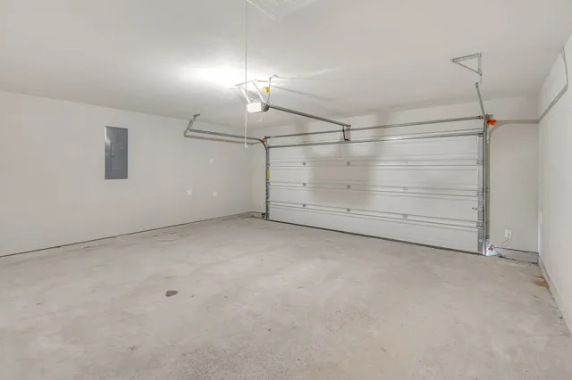 $369,000 | 2926 Grand Hawthorne Road, Conroe, TX 77385