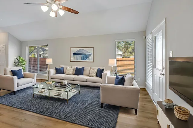 $369,000 | 2926 Grand Hawthorne Road, Conroe, TX 77385