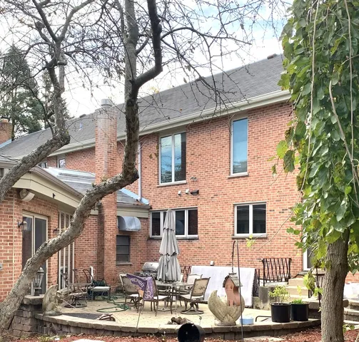 $1,800,000 | 35 Revere Drive, South Barrington, IL 60010