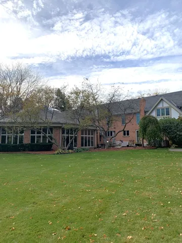 $1,800,000 | 35 Revere Drive, South Barrington, IL 60010