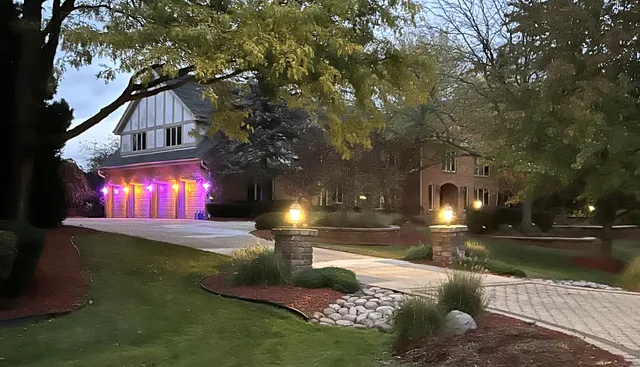 $1,800,000 | 35 Revere Drive, South Barrington, IL 60010