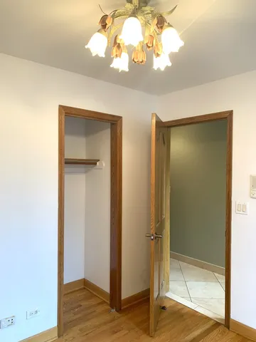 $1,800,000 | 35 Revere Drive, South Barrington, IL 60010