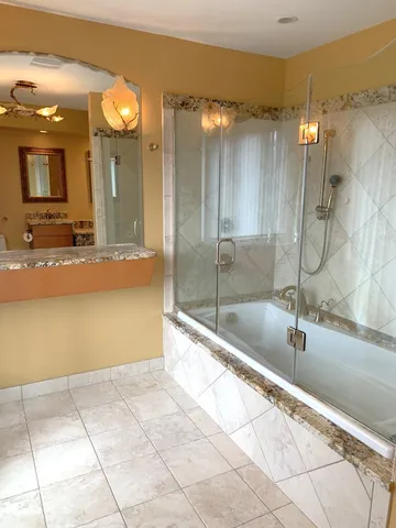 $1,800,000 | 35 Revere Drive, South Barrington, IL 60010