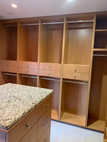 $1,800,000 | 35 Revere Drive, South Barrington, IL 60010