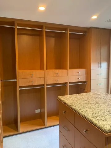 $1,800,000 | 35 Revere Drive, South Barrington, IL 60010