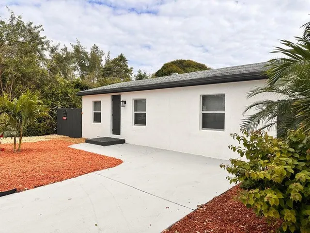 a view of a house with a patio