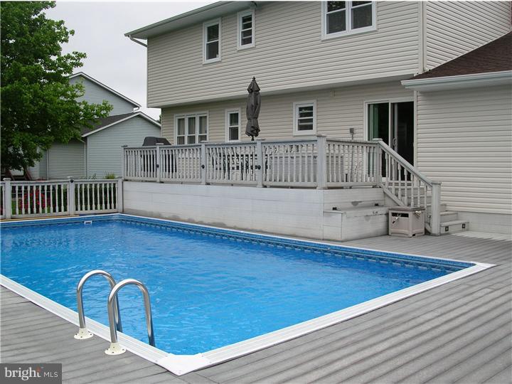 35 Peter Rafferty Drive Hamilton Square, NJ 08690 - Photo 16 of 18 Pool