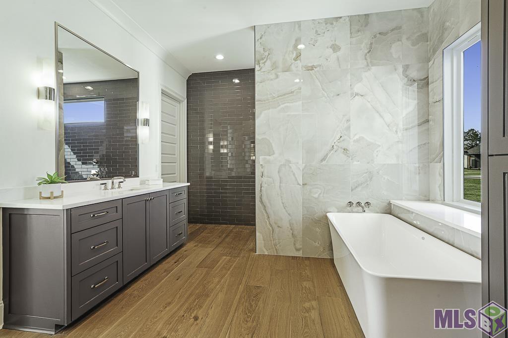 43328 Collyns Cove Prairieville, LA 70769 - Photo 17 of 31