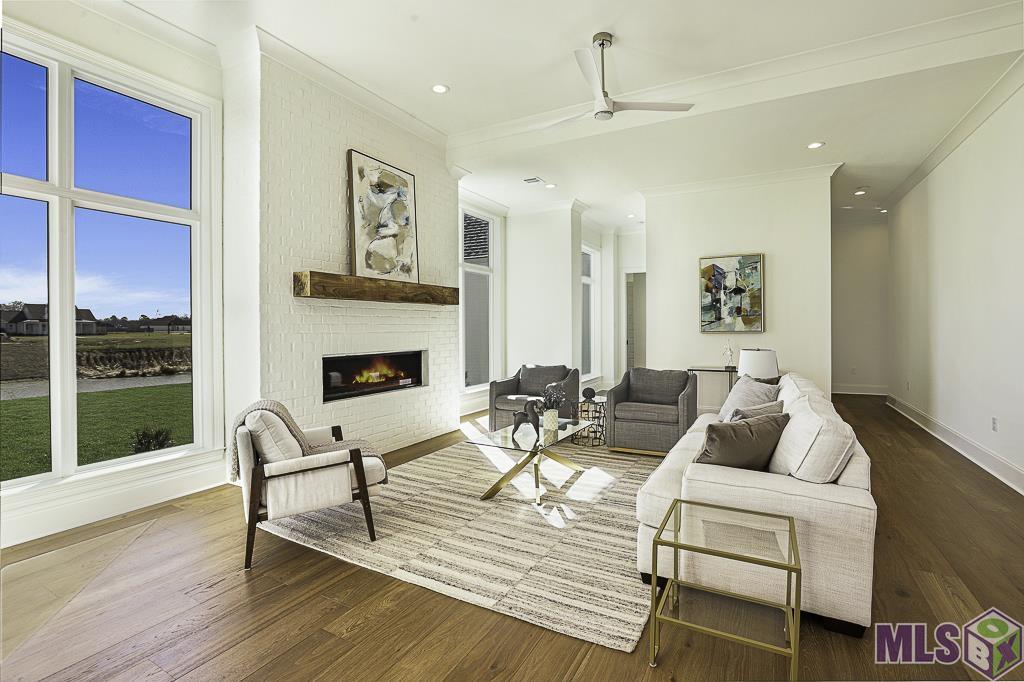 43328 Collyns Cove Prairieville, LA 70769 - Photo 6 of 31