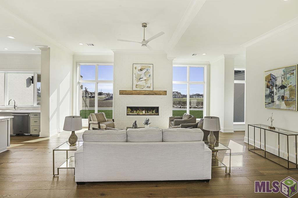 43328 Collyns Cove Prairieville, LA 70769 - Photo 8 of 31