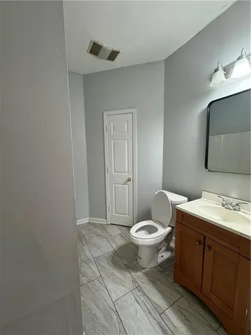 $1,950 | 3507 Clermont Drive, New Orleans, LA 70122