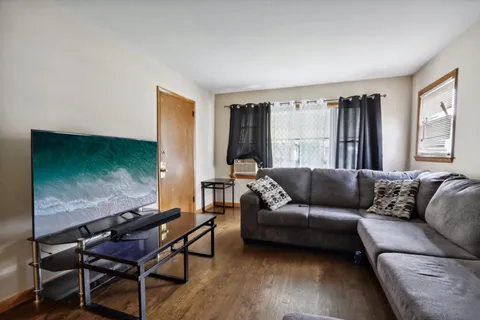 $179,000 | 4722 North 49th Street, Unit 4724, Milwaukee, WI 53218