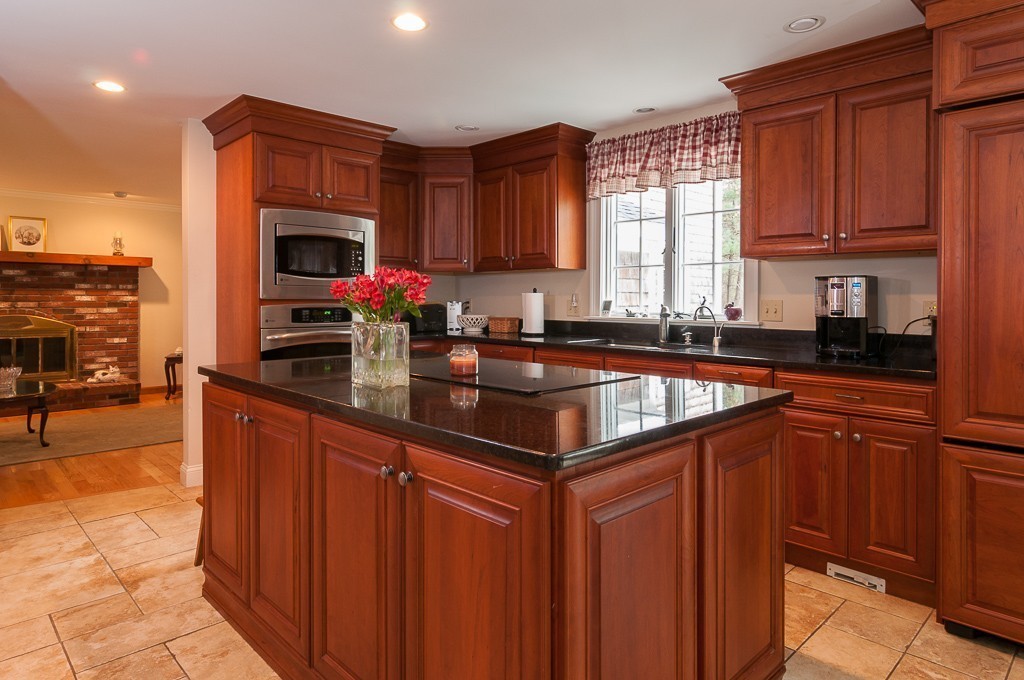 60 Malbone Road Freetown, MA 02702 - Photo 16 of 30 Gallery Image 16