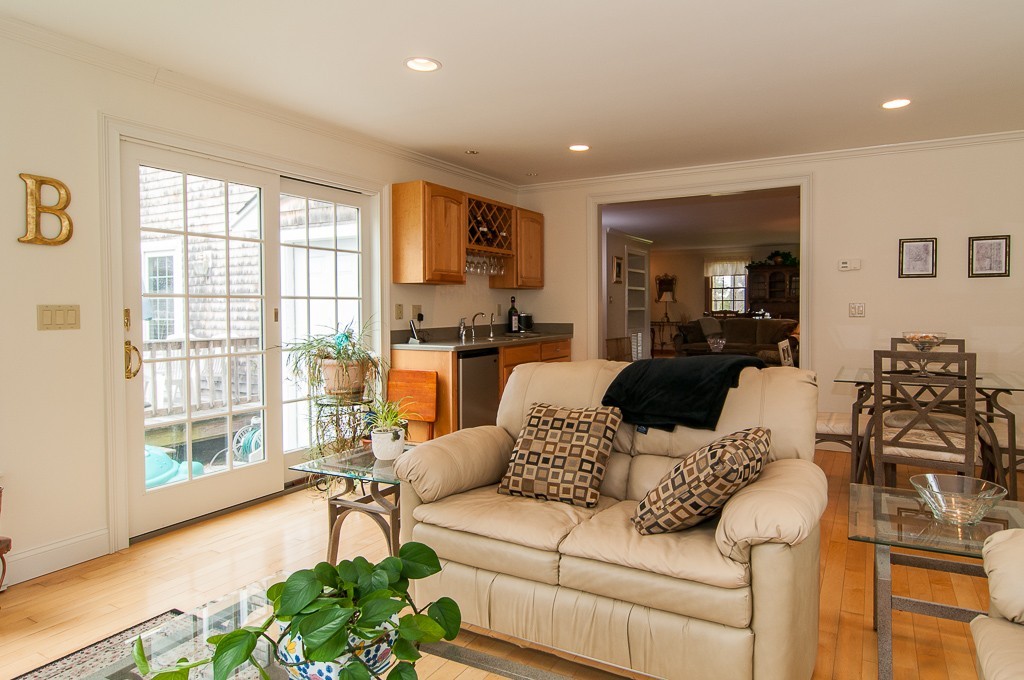 60 Malbone Road Freetown, MA 02702 - Photo 10 of 30 Gallery Image 10