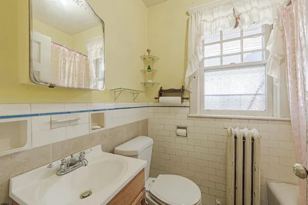 $250,000 | 446 New Jersey Avenue, Atlantic City, NJ 08401