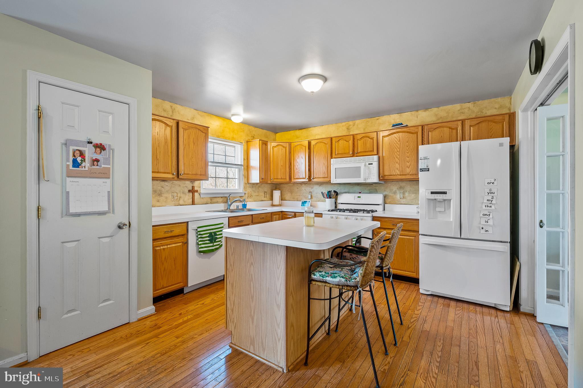 4521 Sandwood Road Sparrows Point, MD 21219 - Photo 6 of 28 Enjoy Breakfast here