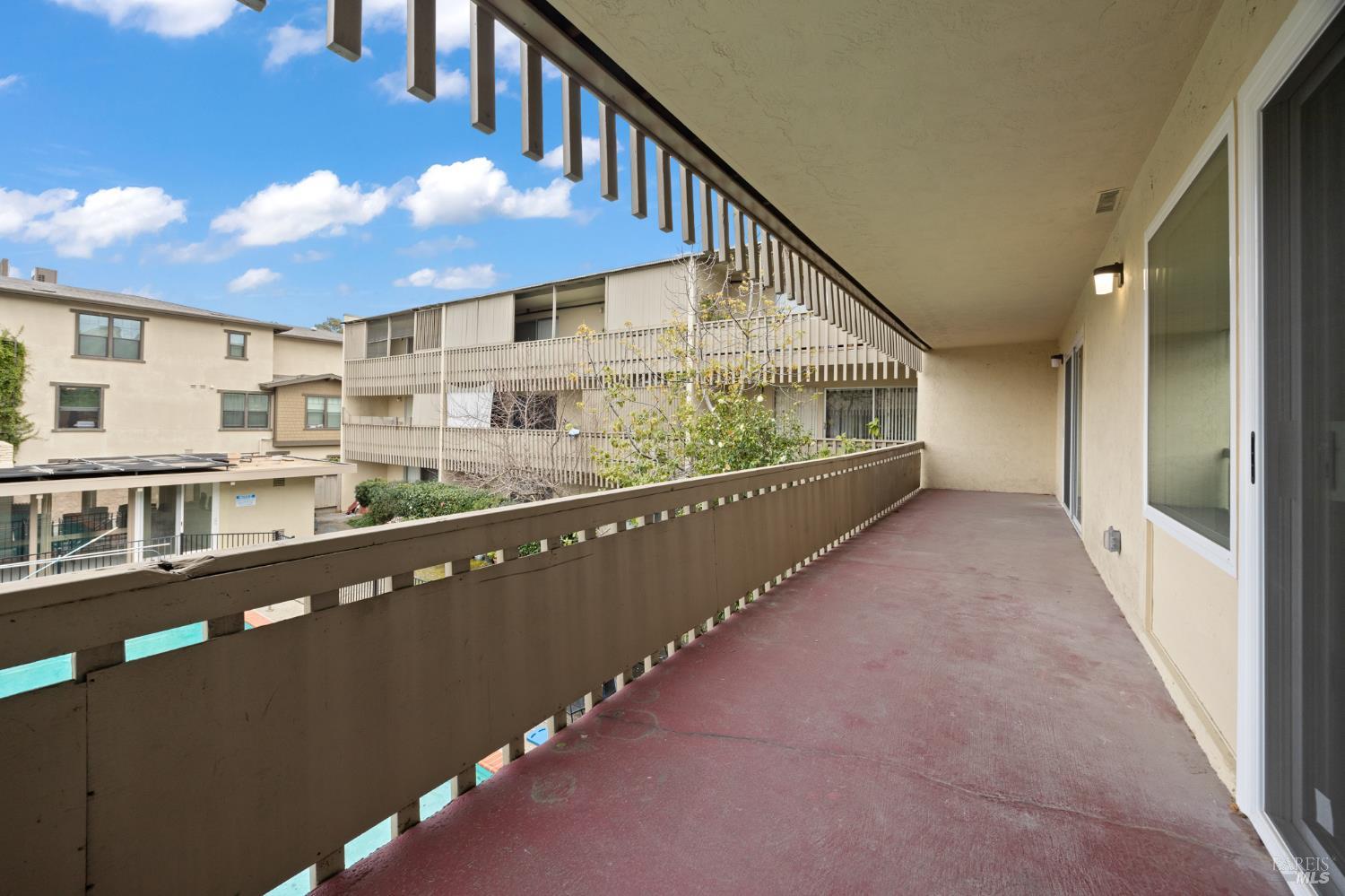 260 Merrydale Road, Unit 14 San Rafael, CA 94903 - Photo 12 of 18